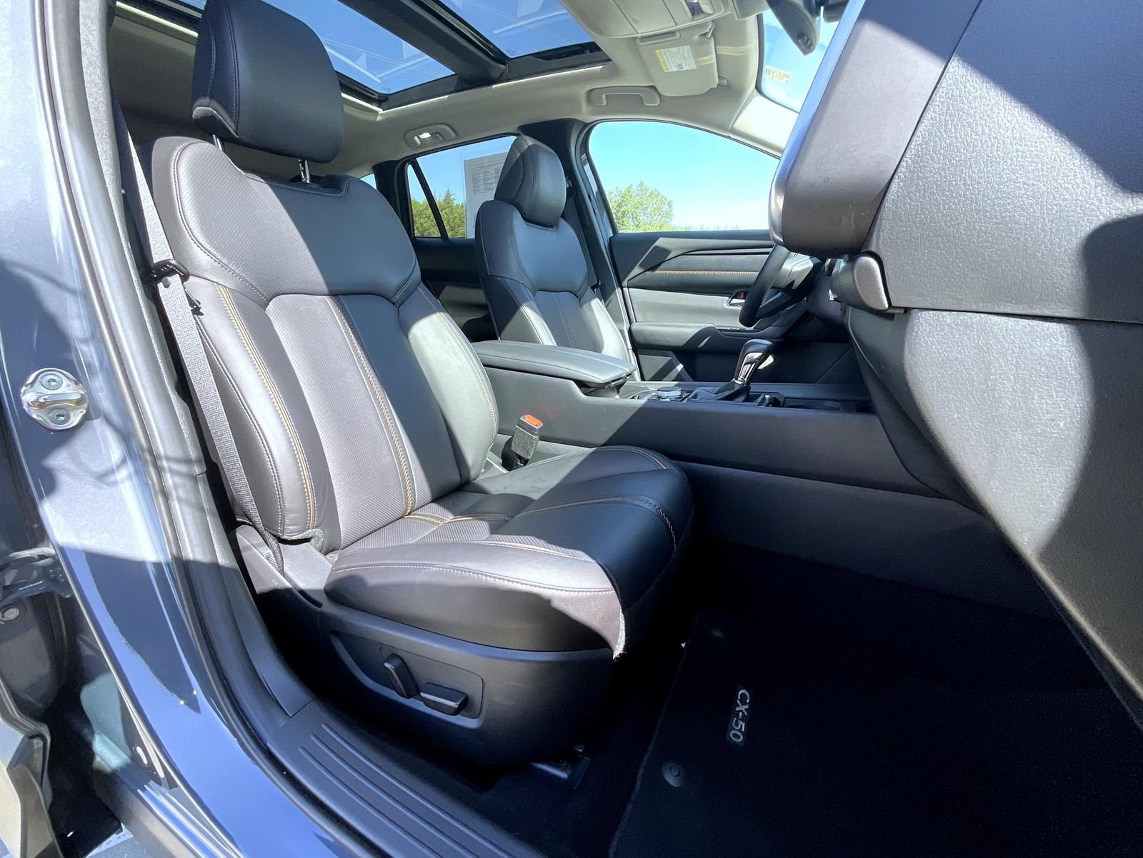 Used 2025 MAZDA CX-50 AWD 2.5 S w/ Premium Plus Pkg image 16
