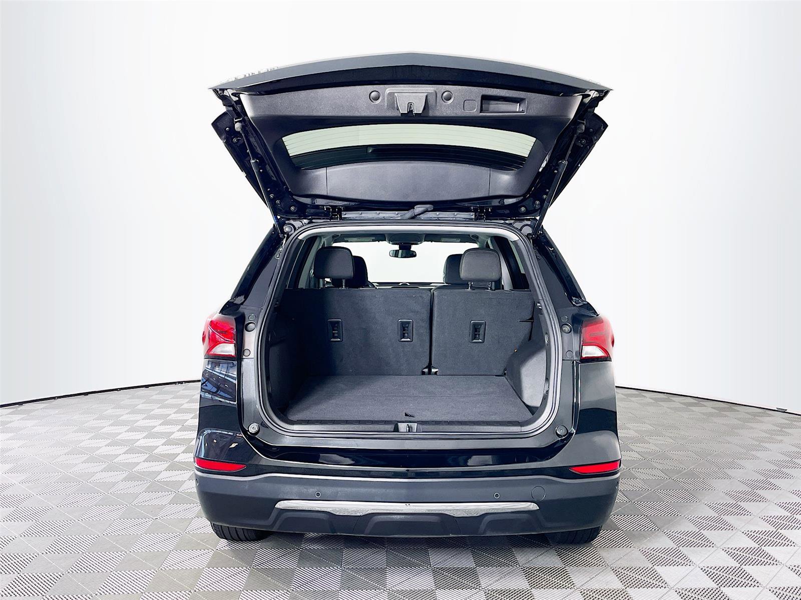 Certified 2024 Chevrolet Equinox LT image 27