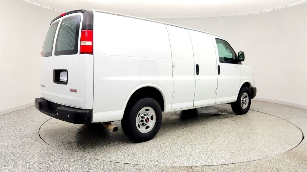 Used 2015 GMC Savana 2500 RWD image 5