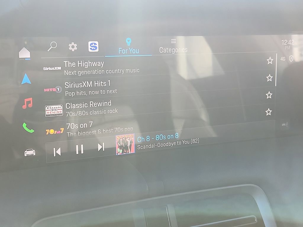 New 2026 Porsche Taycan image 15