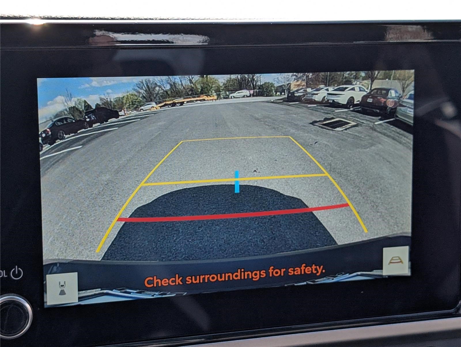 Used 2025 Toyota Camry SE image 26