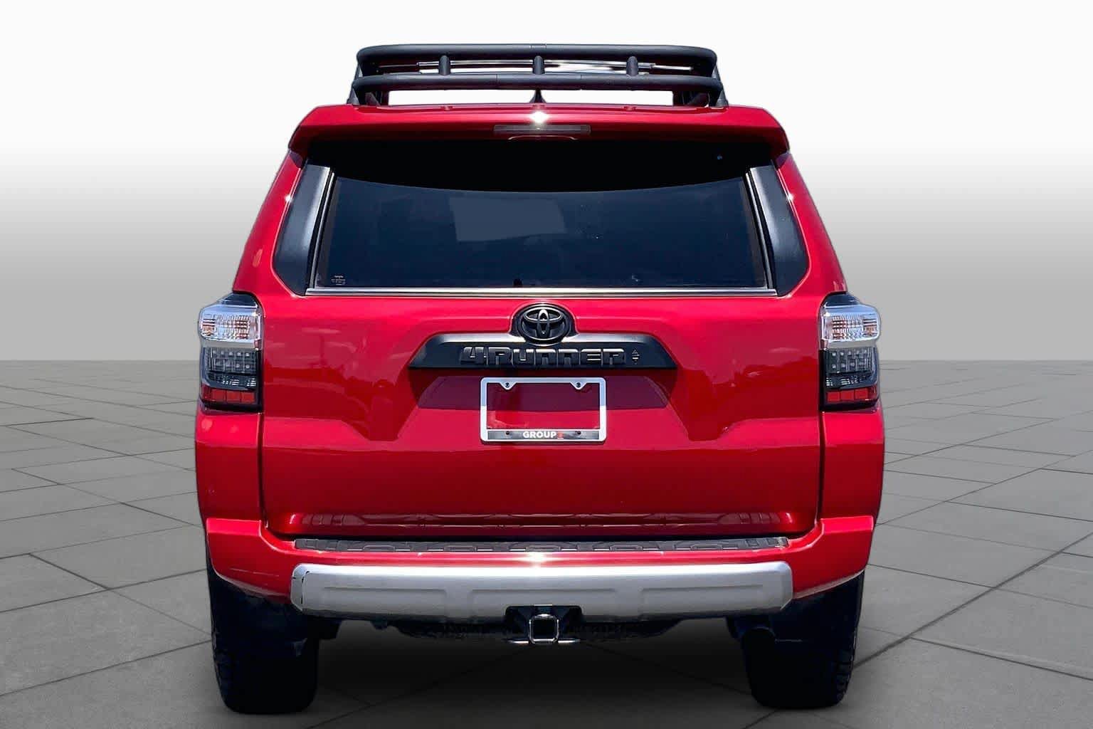 Used 2022 Toyota 4Runner TRD Off-Road Premium AWD/4WD image 5