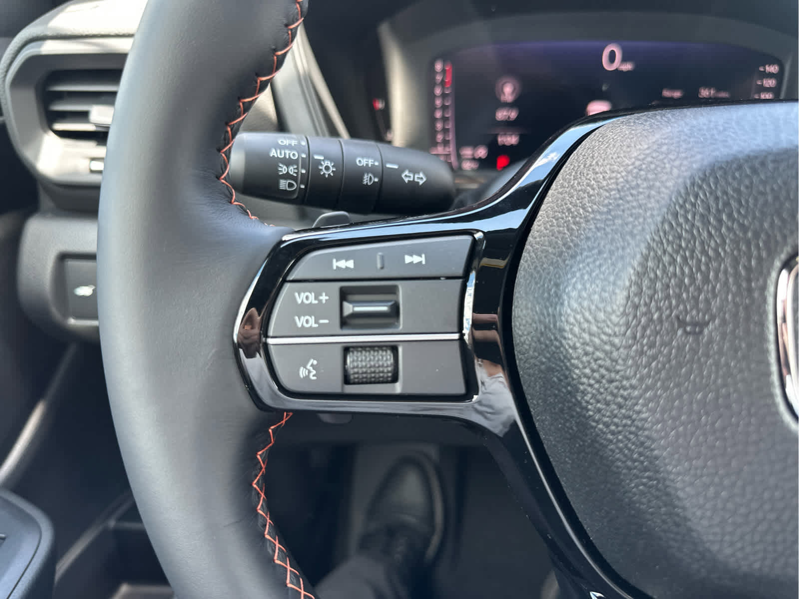 New 2026 Honda Pilot Sport image 26