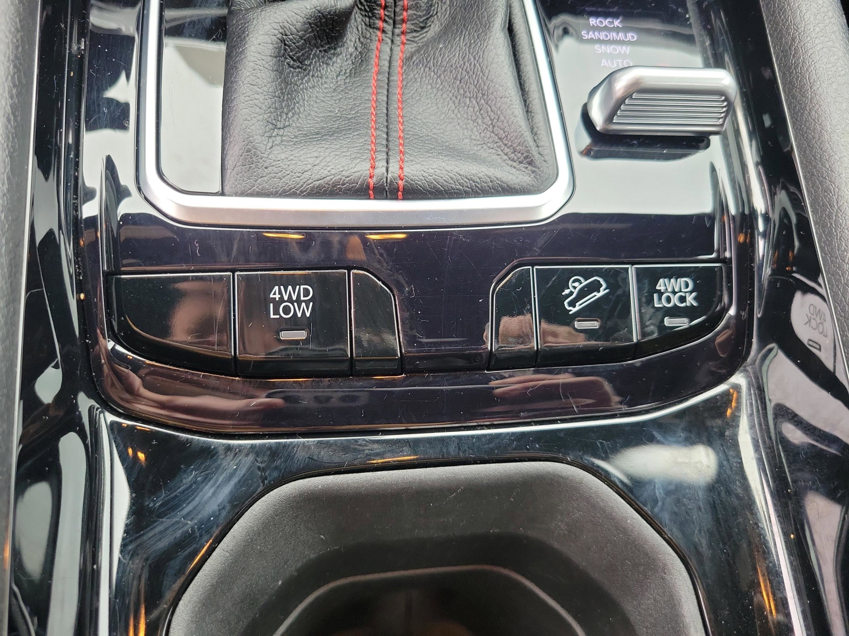 Used 2023 Jeep Compass Trailhawk image 34