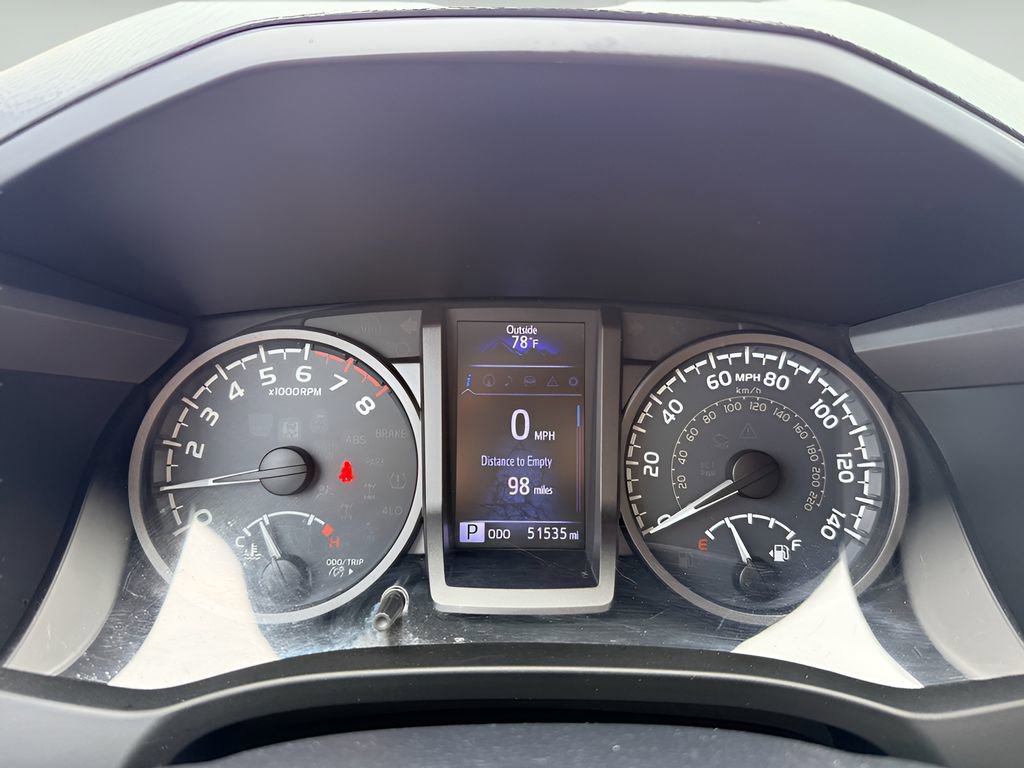 Used 2019 Toyota Tacoma TRD Off-Road w/ Technology Package AWD/4WD image 13