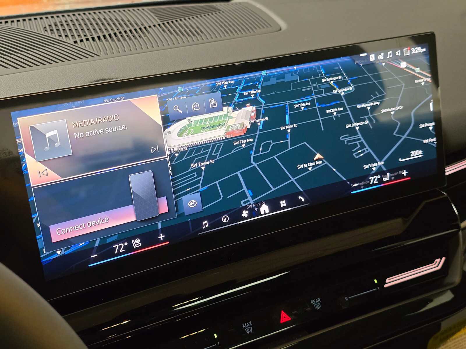 New 2026 BMW 530i xDrive w/ M Sport Package image 31