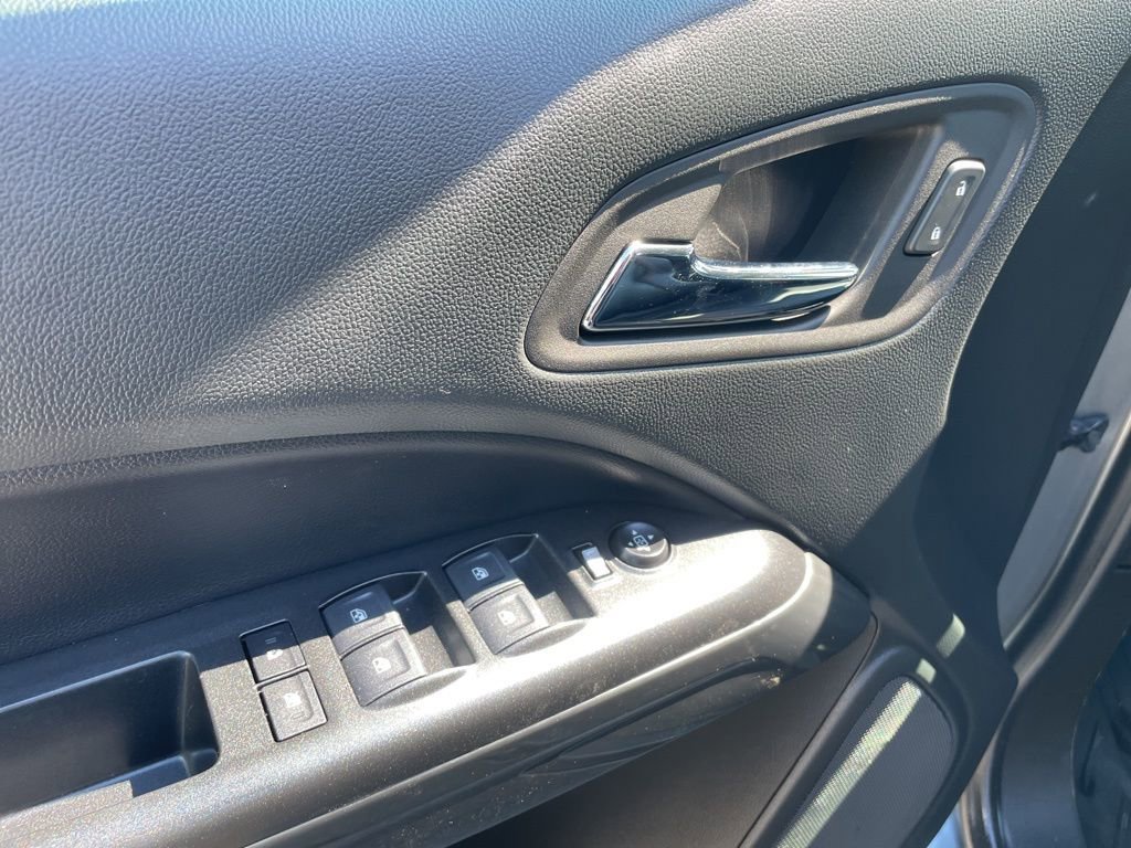 Used 2022 GMC Canyon AT4 w/ Trailering Package image 6