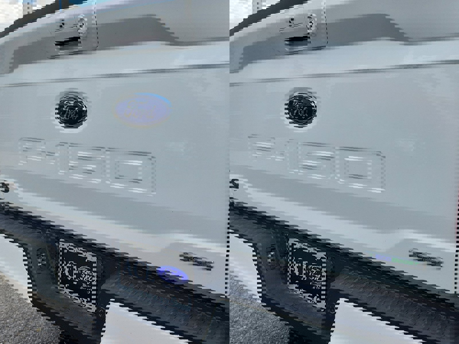 Certified 2021 Ford F150 XLT w/ Equipment Group 302A High image 33