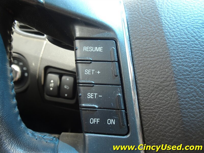 Used 2010 Ford Taurus SHO AWD/4WD image 21