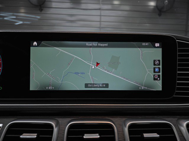 Used 2021 Mercedes-Benz GLS 450 4MATIC image 30