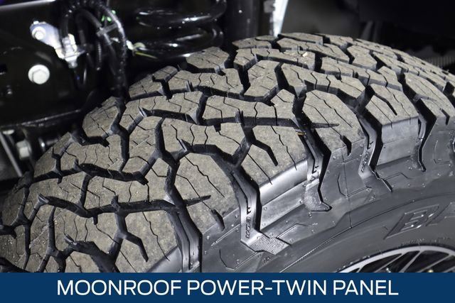 New 2026 Ford F350 Lariat w/ Black Appearance Package image 17