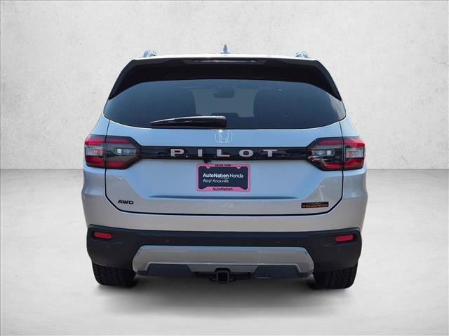 New 2026 Honda Pilot TrailSport image 8