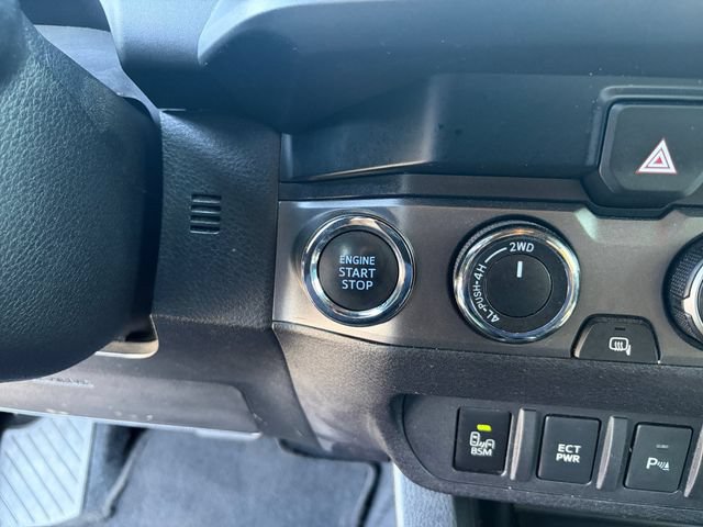 Certified 2021 Toyota Tacoma TRD Sport w/ Technology Package AWD/4WD image 30