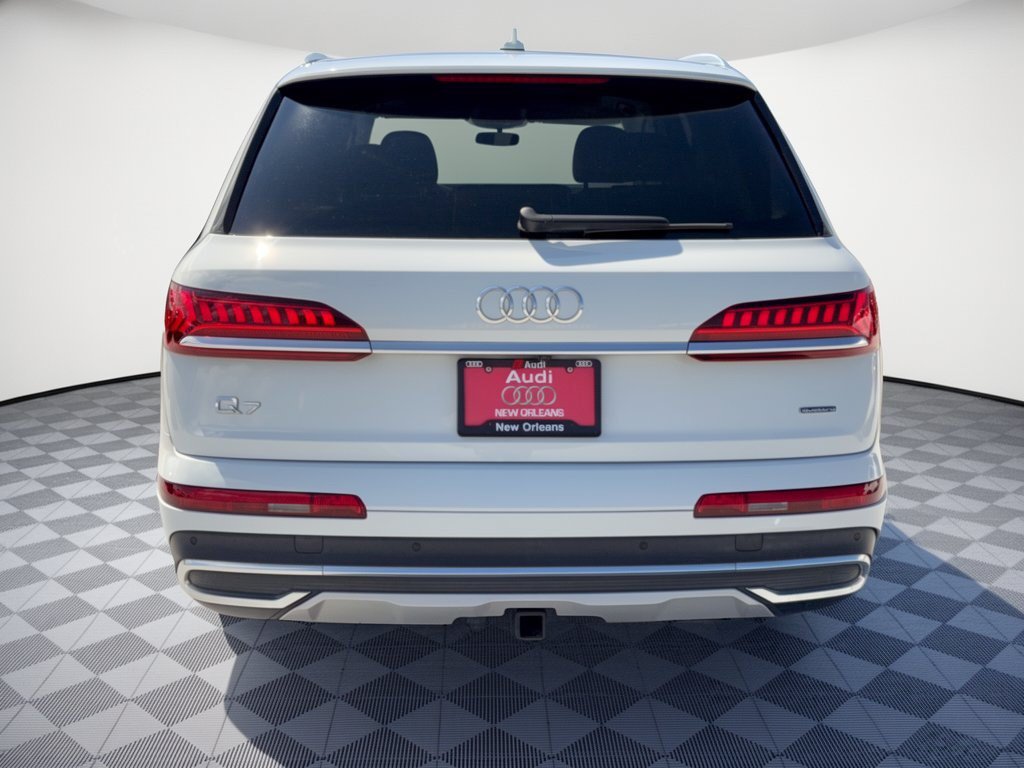 Used 2023 Audi Q7 2.0T Premium w/ Convenience Package AWD/4WD image 11