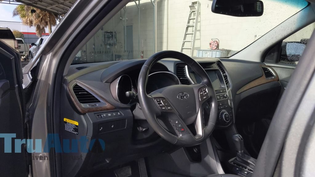 Used 2018 Hyundai Santa Fe Sport FWD image 22