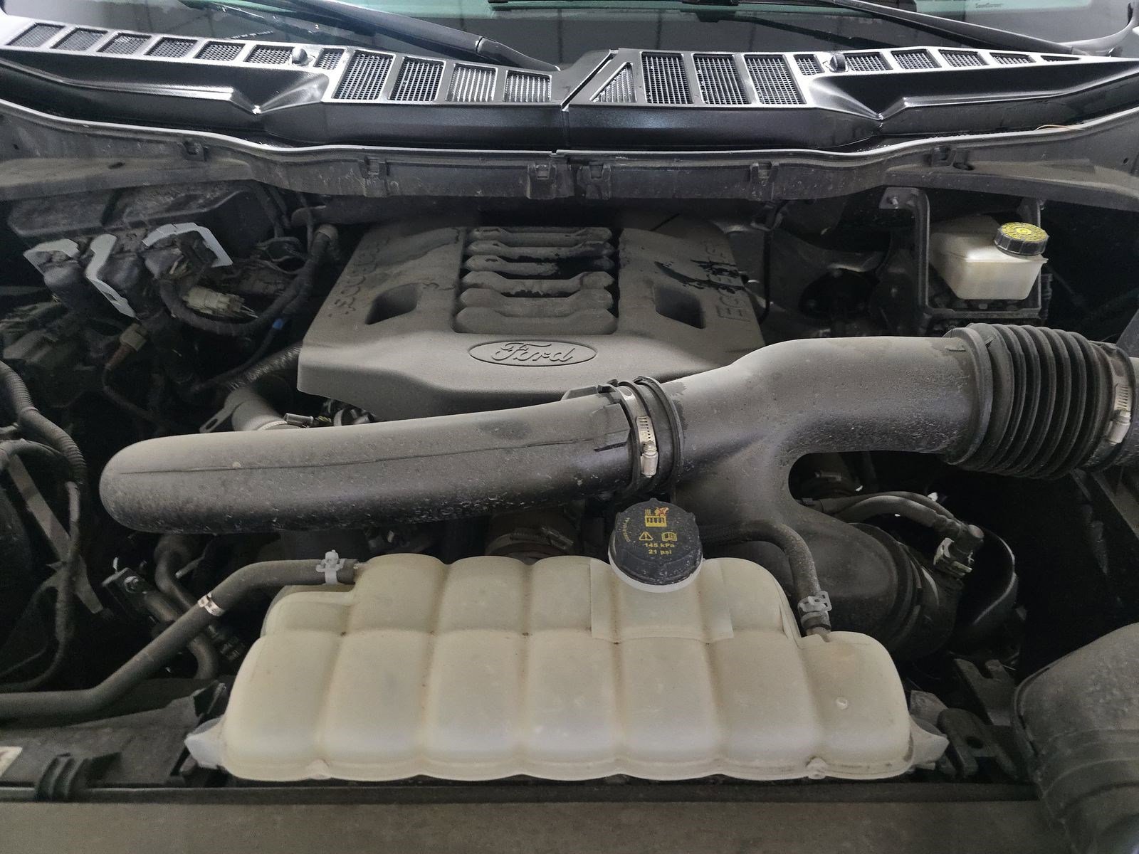 Used 2023 Ford F150 Lariat w/ Equipment Group 502A High AWD/4WD image 15
