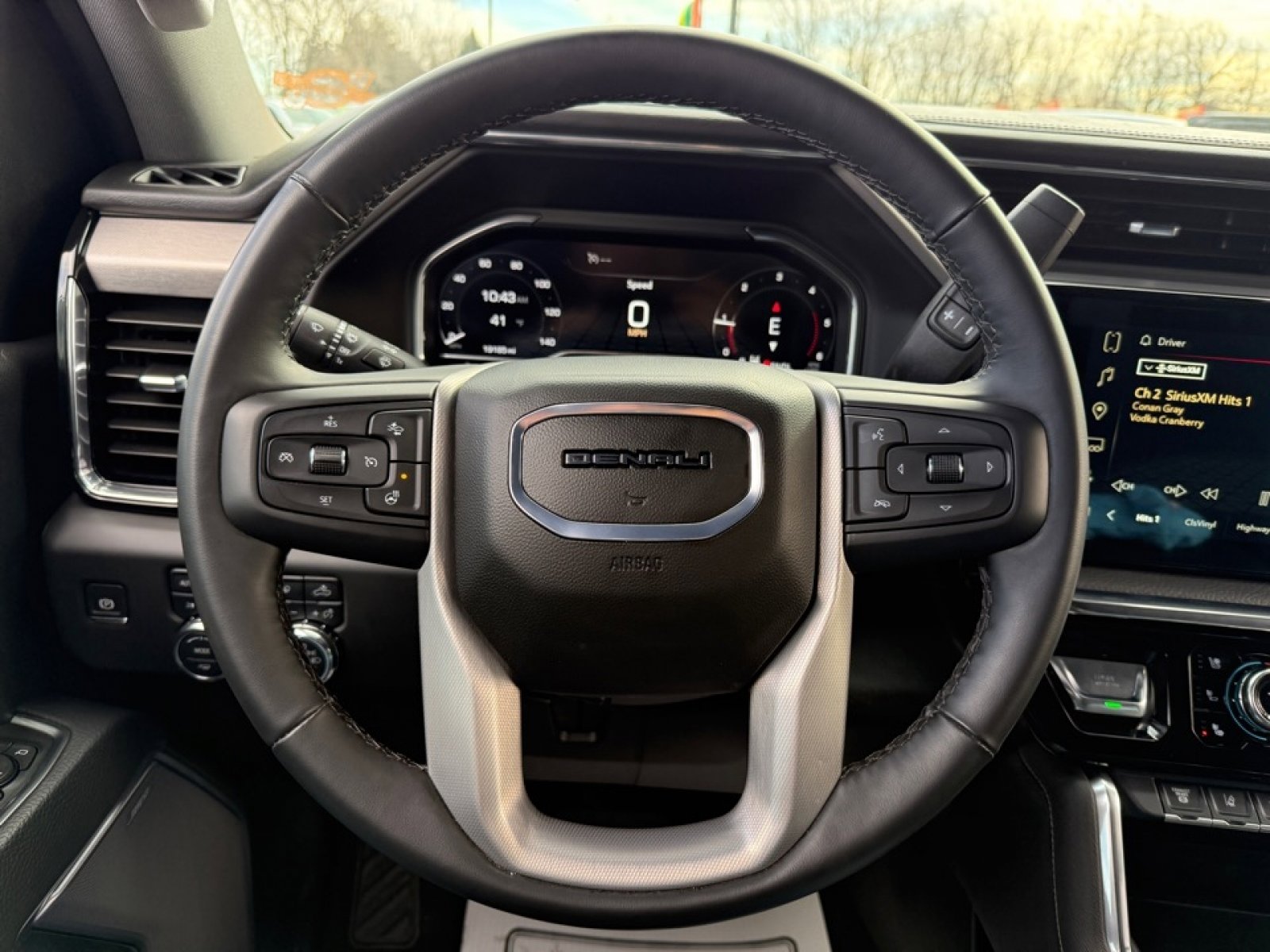 Used 2025 GMC Sierra 2500 Denali w/ Technology Package image 20