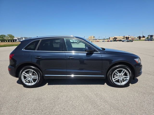 Used 2017 Audi Q5 2.0T Premium Plus AWD/4WD image 14