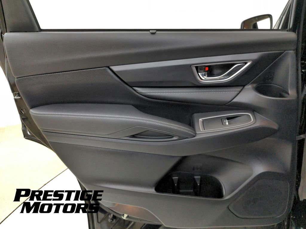 Used 2023 Subaru Ascent Limited AWD/4WD image 25