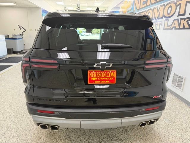 Used 2025 Chevrolet Traverse Z71 AWD/4WD image 6