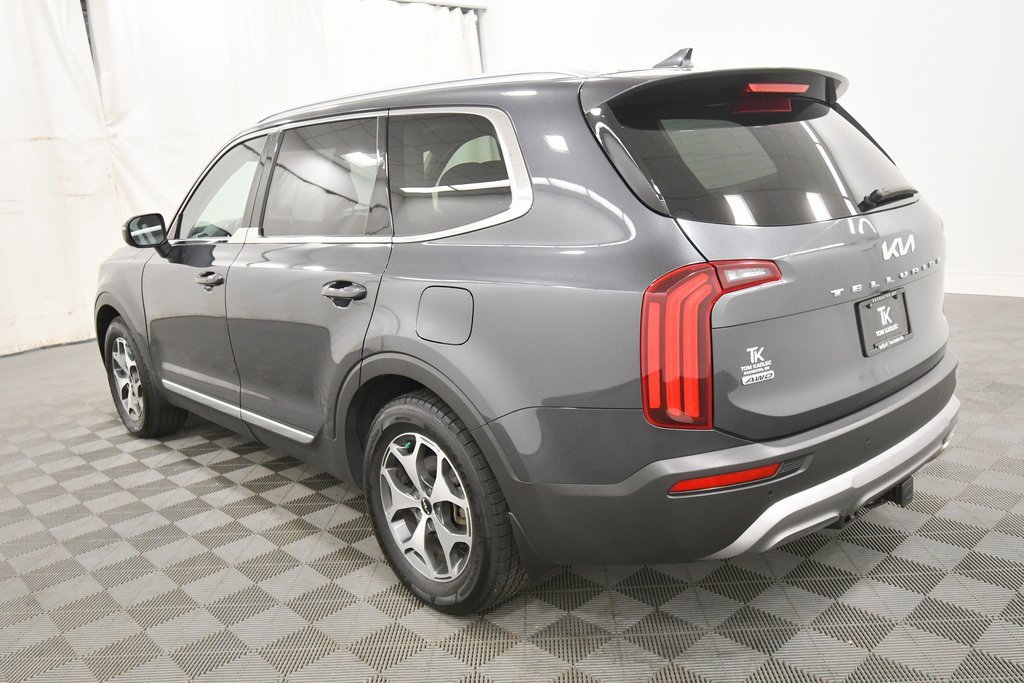 Certified 2022 Kia Telluride EX w/ Towing Package image 5