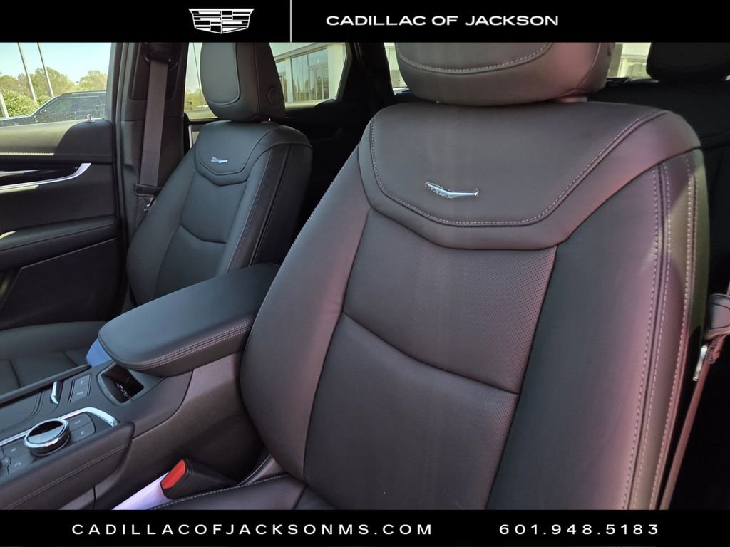 New 2026 Cadillac XT5 Premium Luxury AWD/4WD image 15