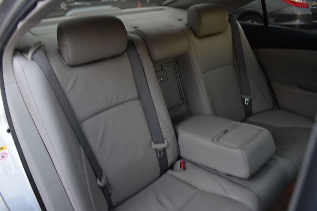 Used 2009 Lexus ES 350 FWD image 25