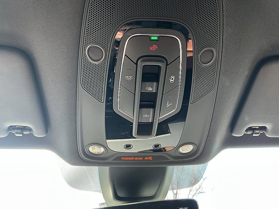 Used 2025 Audi Q5 e Premium image 22