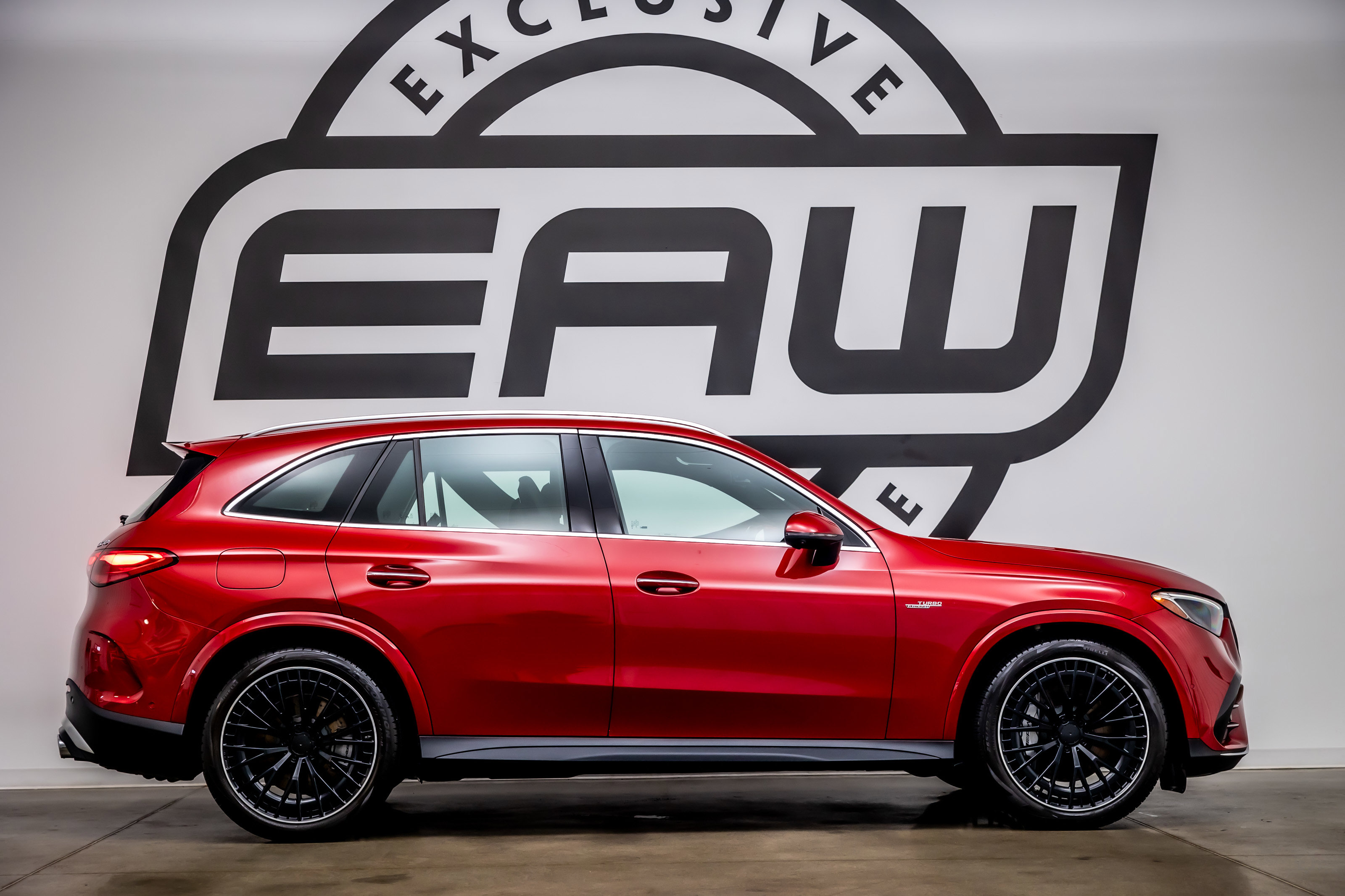 Used 2024 Mercedes-Benz GLC 43 AMG 4MATIC image 8