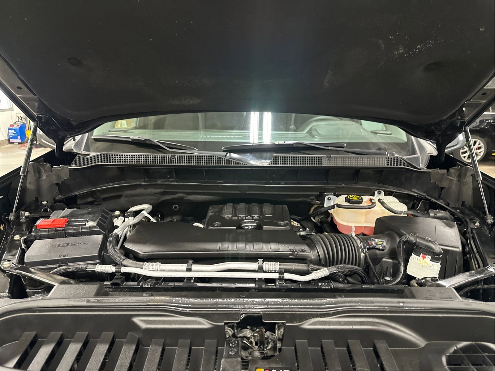 Certified 2023 Chevrolet Silverado 1500 LT AWD/4WD image 11