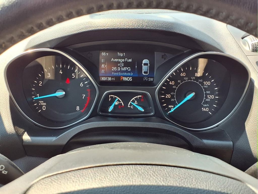 Used 2018 Ford Escape Titanium image 14