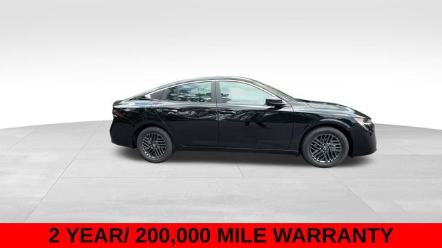 Used 2026 Nissan Sentra SV w/ Floor Mat Package FWD image 9