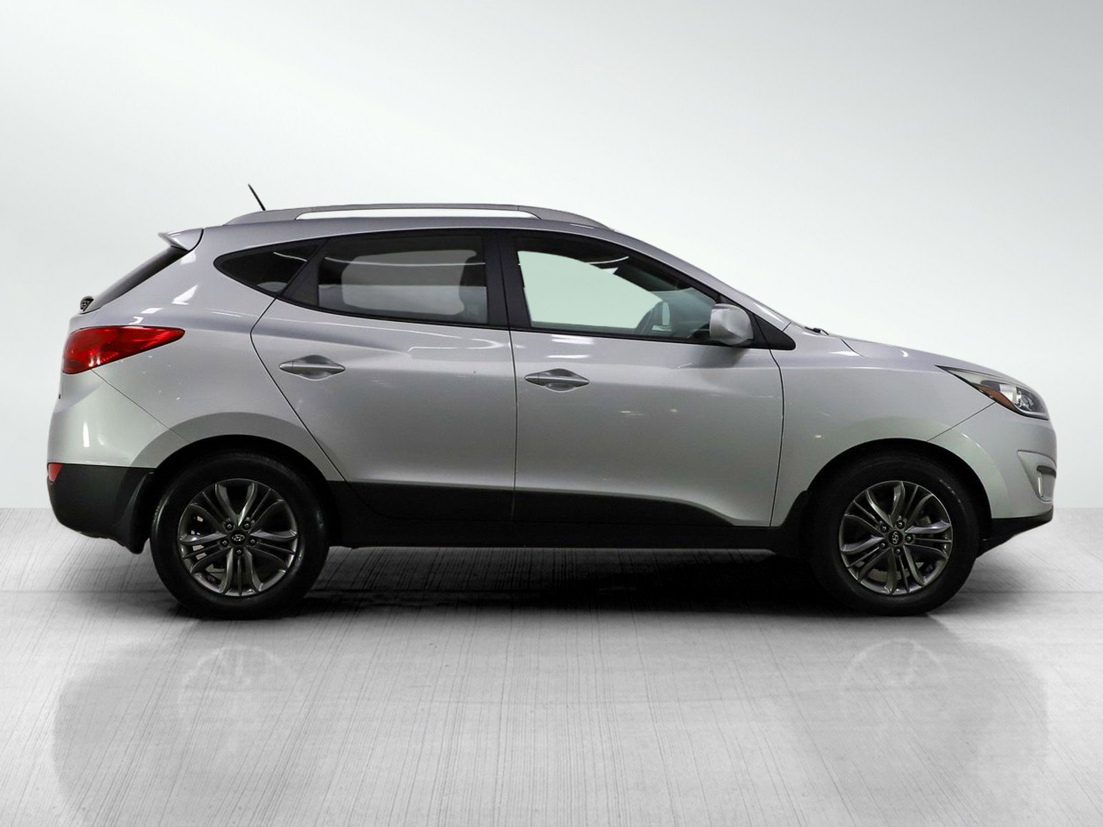 Used 2015 Hyundai Tucson SE image 6