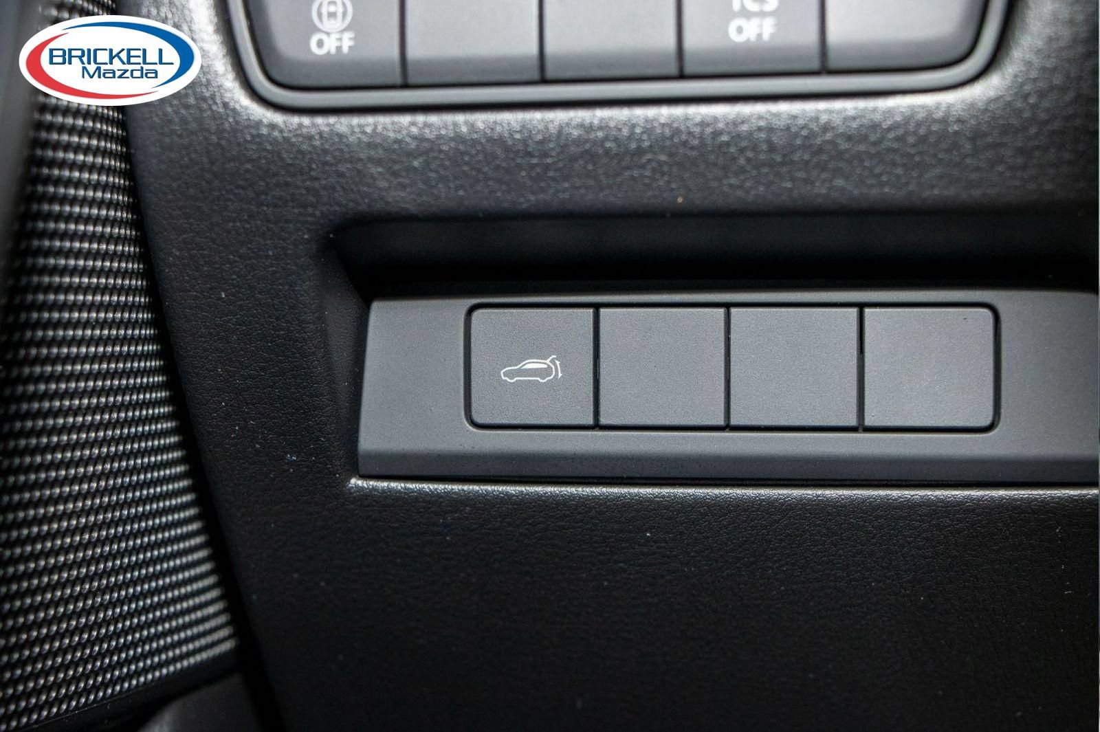 Used 2025 MAZDA CX-50 AWD 2.5 S w/ Cargo Package image 31