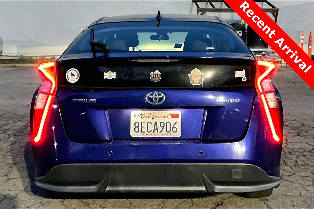 Used 2018 Toyota Prius Three Touring image 5