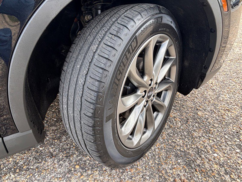 Used 2020 Lincoln Corsair FWD w/ Premium Package image 19