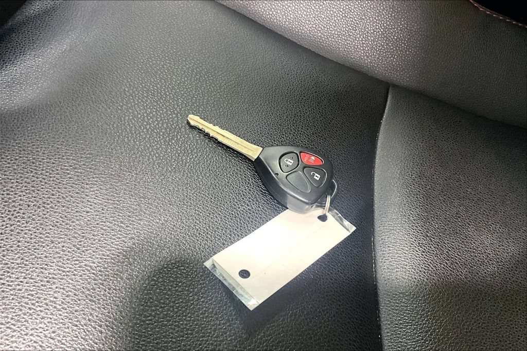Used 2019 Toyota 4Runner TRD Off-Road Premium AWD/4WD image 10