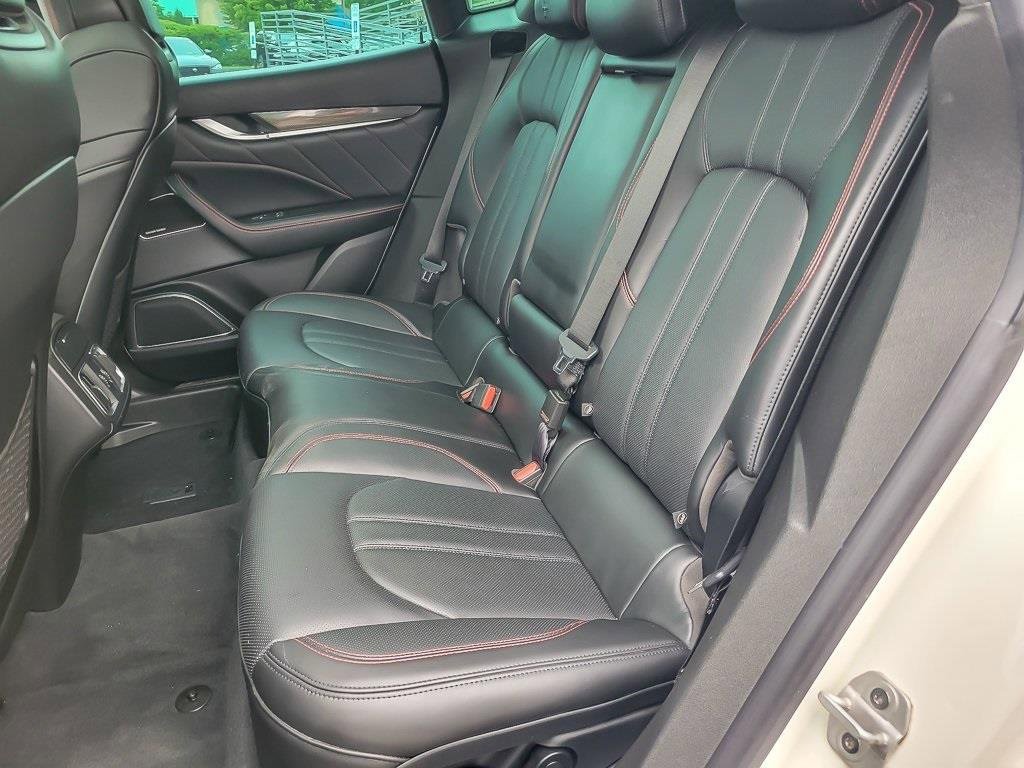 Used 2021 Maserati Levante S GranSport image 11