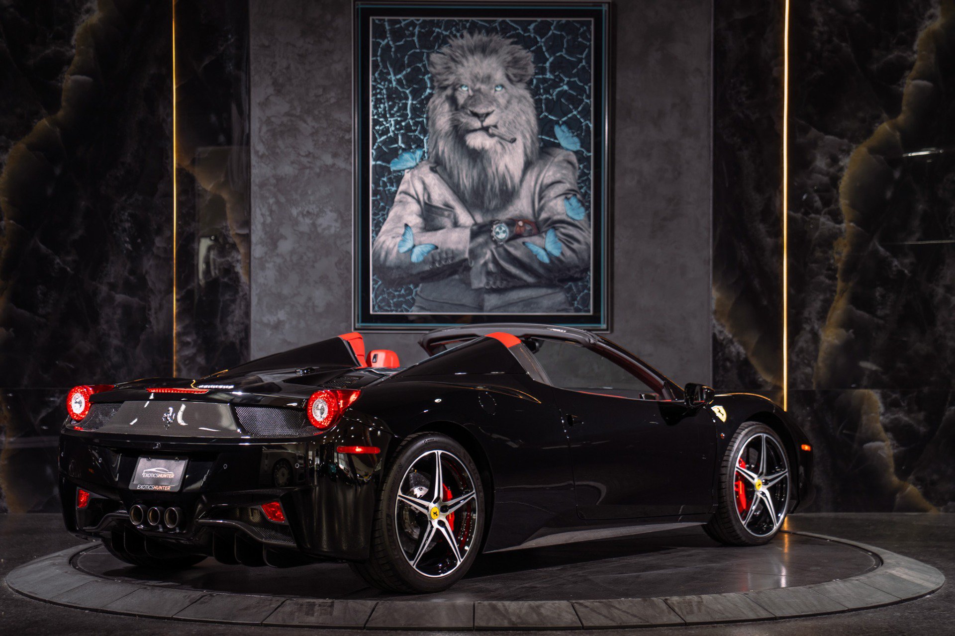 Used 2014 Ferrari 458 Spider RWD image 10