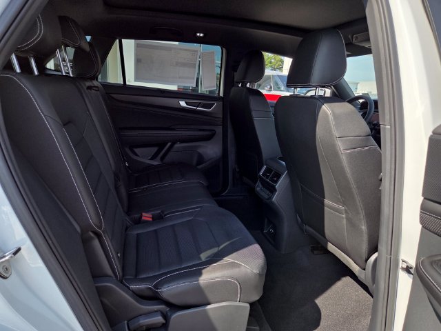 New 2026 Volkswagen Atlas Cross Sport SEL AWD/4WD image 14