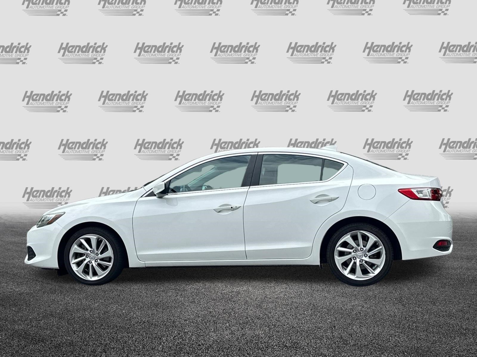 Used 2017 Acura ILX FWD image 8