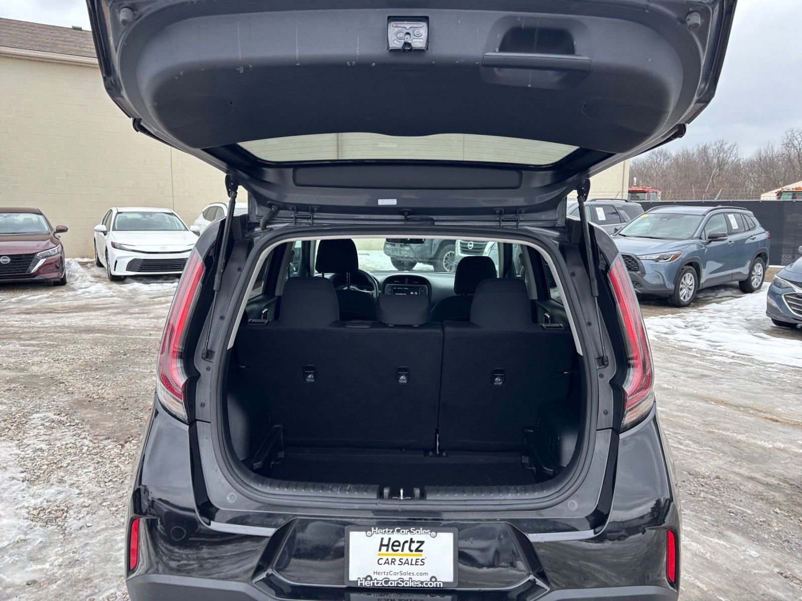 Used 2025 Kia Soul LX w/ LX Technology Package image 29