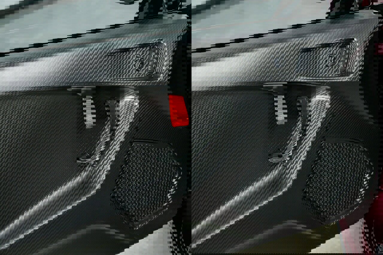 Used 2022 Lamborghini Huracan STO image 26