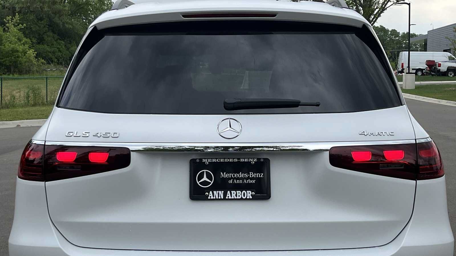 New 2026 Mercedes-Benz GLS 450 4MATIC image 19