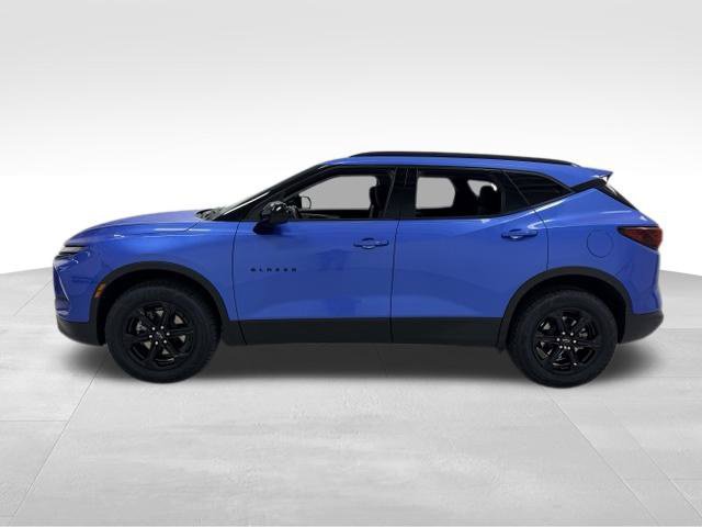 Certified 2025 Chevrolet Blazer LT w/ Convenience Package FWD image 2