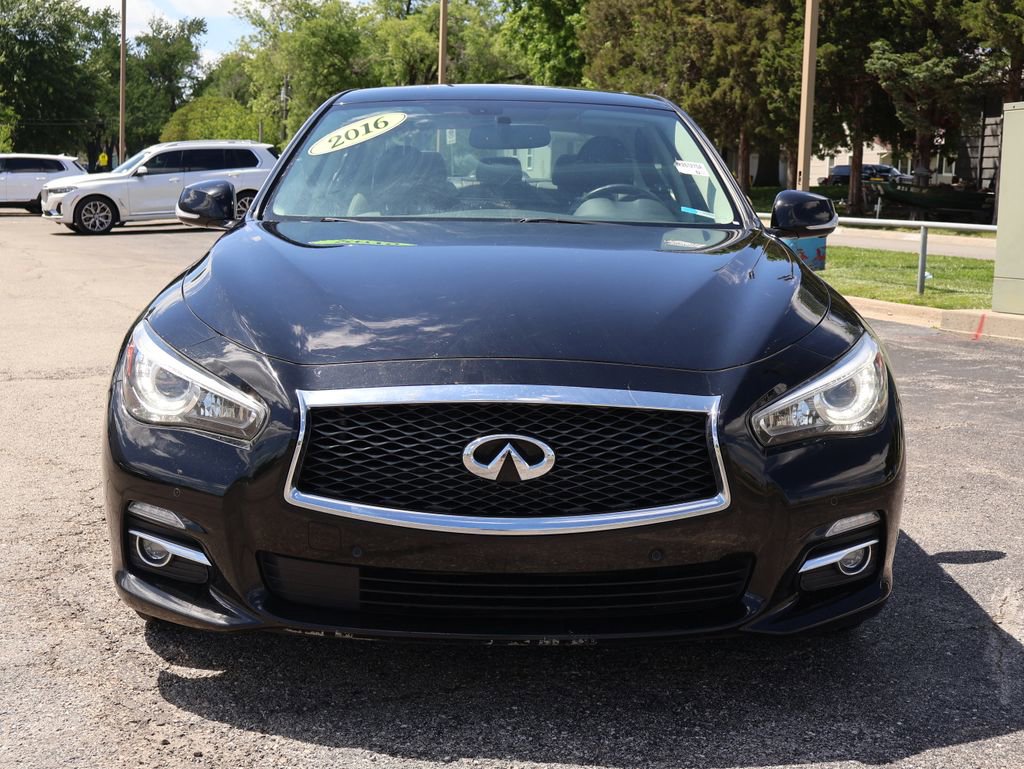 Used 2016 INFINITI Q50 3.0t Premium w/ Driver Assistance Package AWD/4WD image 3