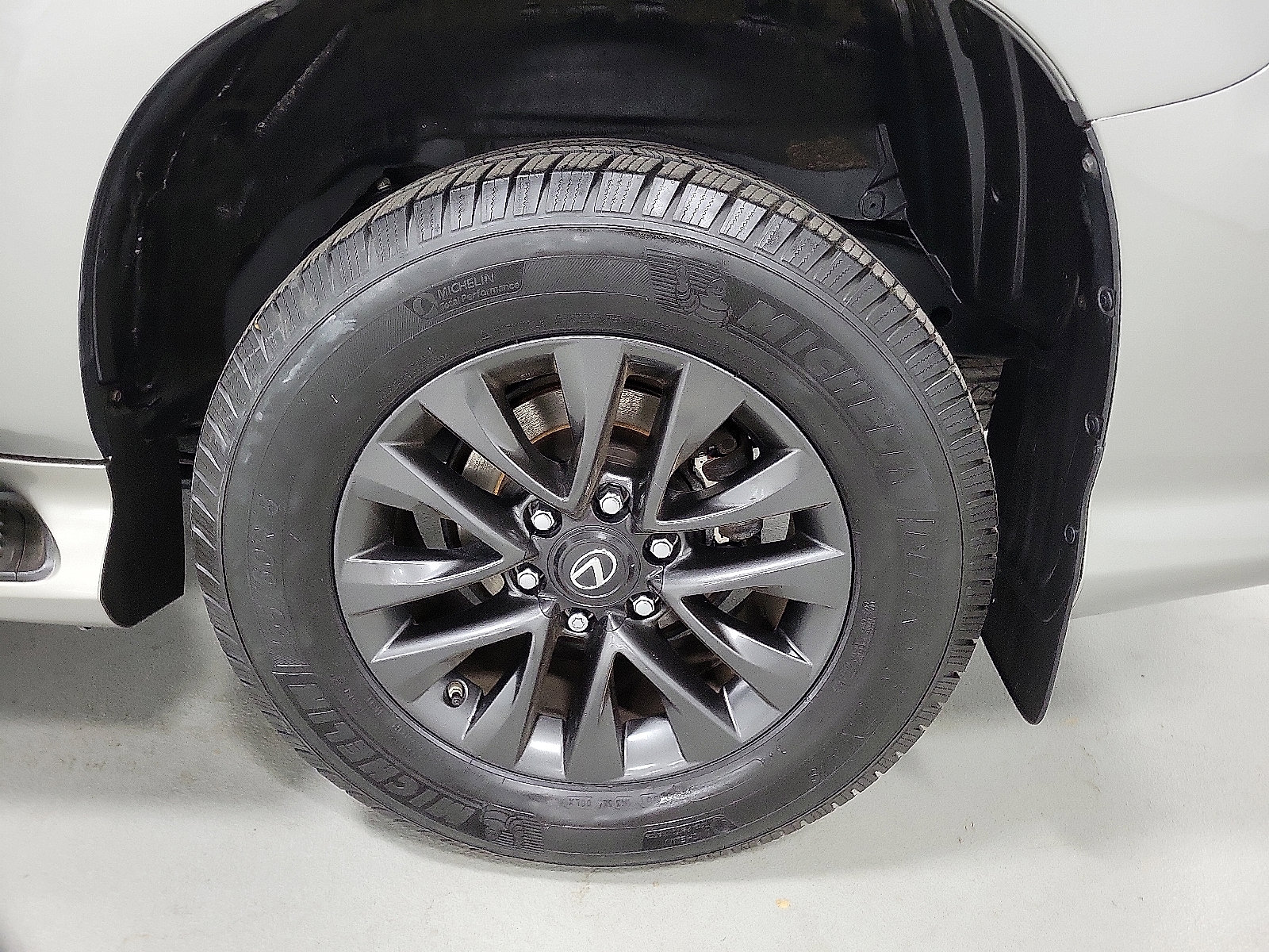 Used 2020 Lexus GX 460 Premium image 8