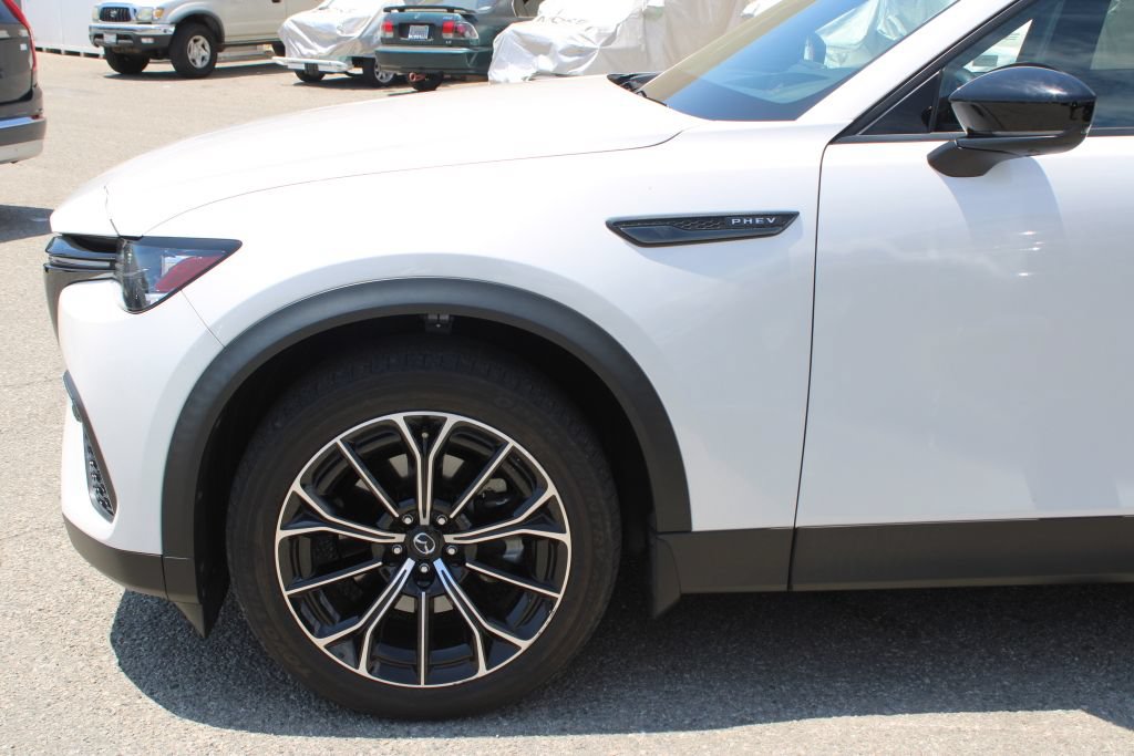 Used 2025 MAZDA CX-70 Plug-In Hybrid w/ Premium Plus AWD/4WD image 7