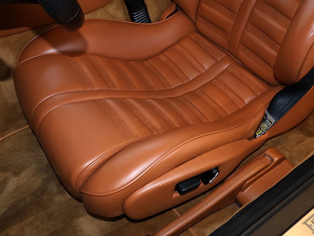 Used 1999 Ferrari 550 Maranello Coupe RWD image 73