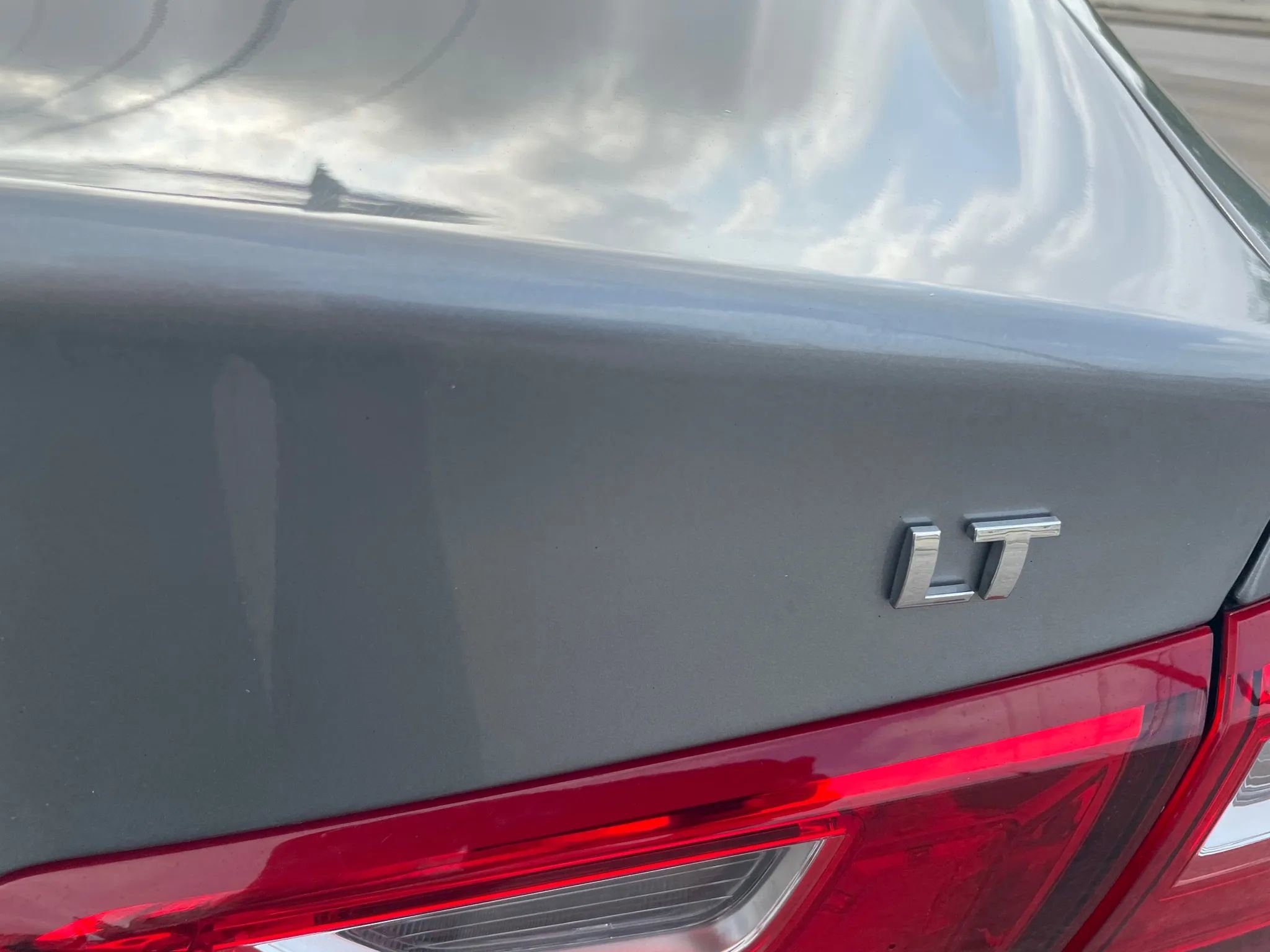 Used 2023 Chevrolet Malibu LT image 6